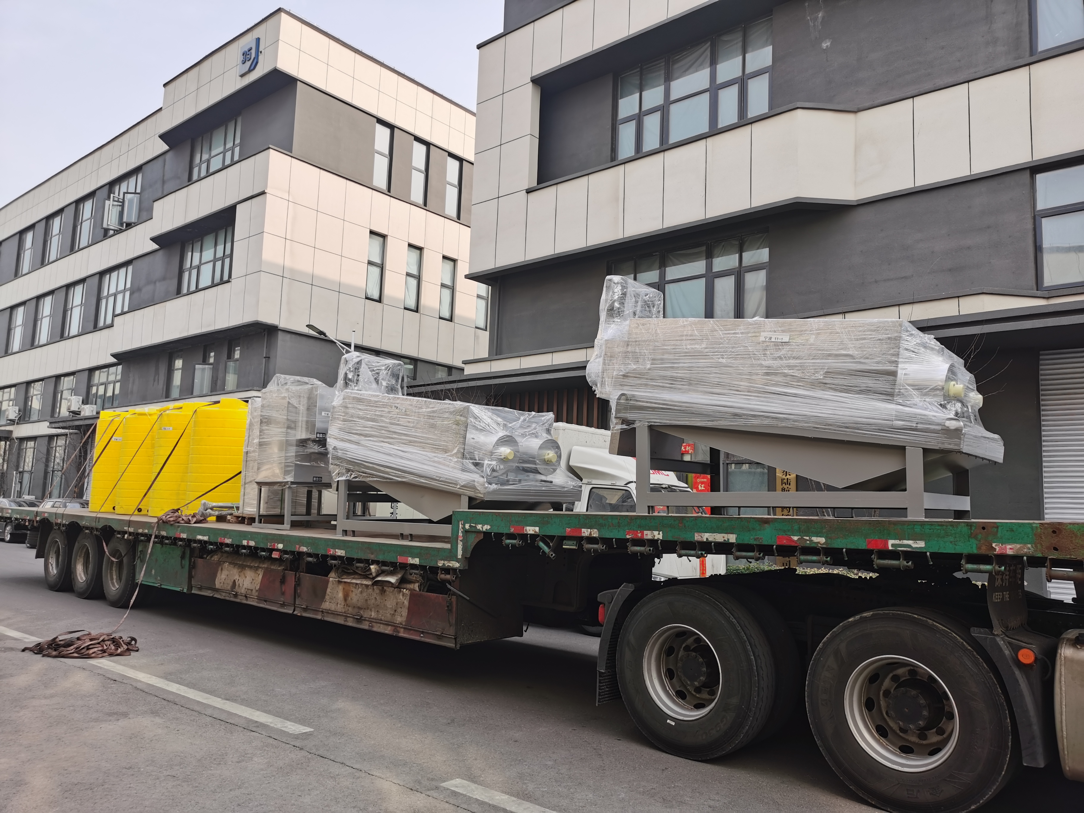 WJDL-404疊螺機發(fā)貨